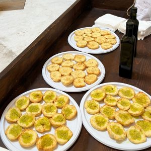 Degustazione completa nel frantoio rosso ipogeo a Martina Franca